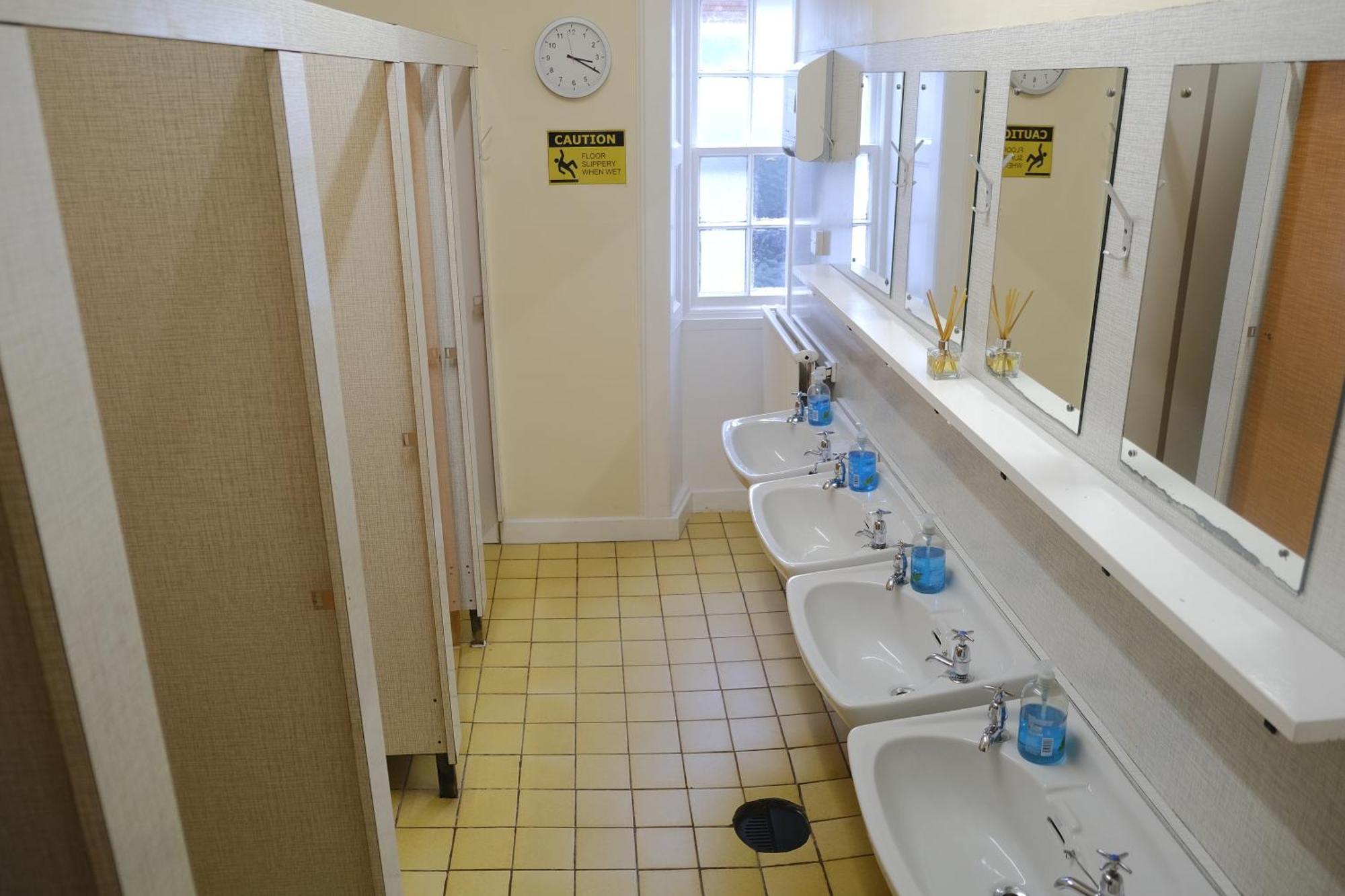Glencoe Outdoor Centre Hostel מראה חיצוני תמונה